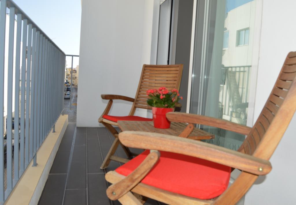 Entrecubos Guesthouse Olhão Rom bilde