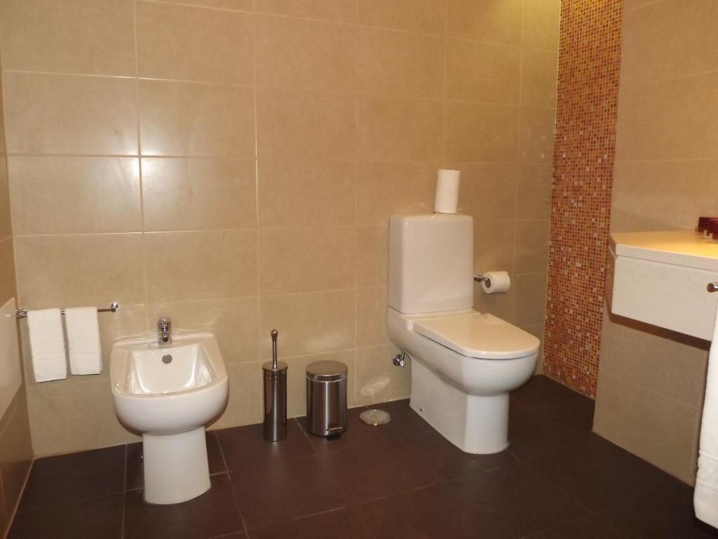 Entrecubos Guesthouse Olhão Rom bilde