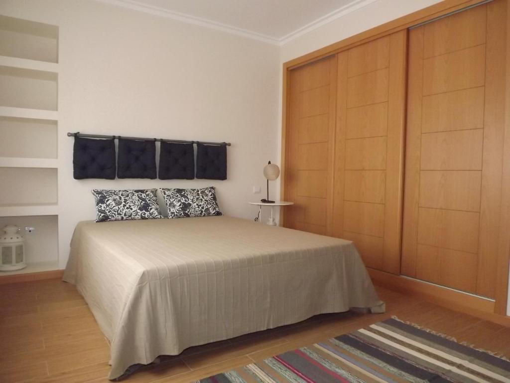 Entrecubos Guesthouse Olhão Rom bilde
